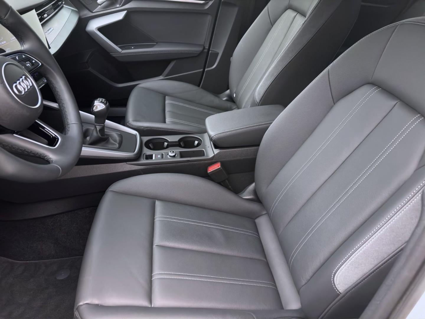 Bild über Audi A3 allstreet TFSI Schaltgetriebe - für weitere Informationen kontaktieren Sie den Audi Partner