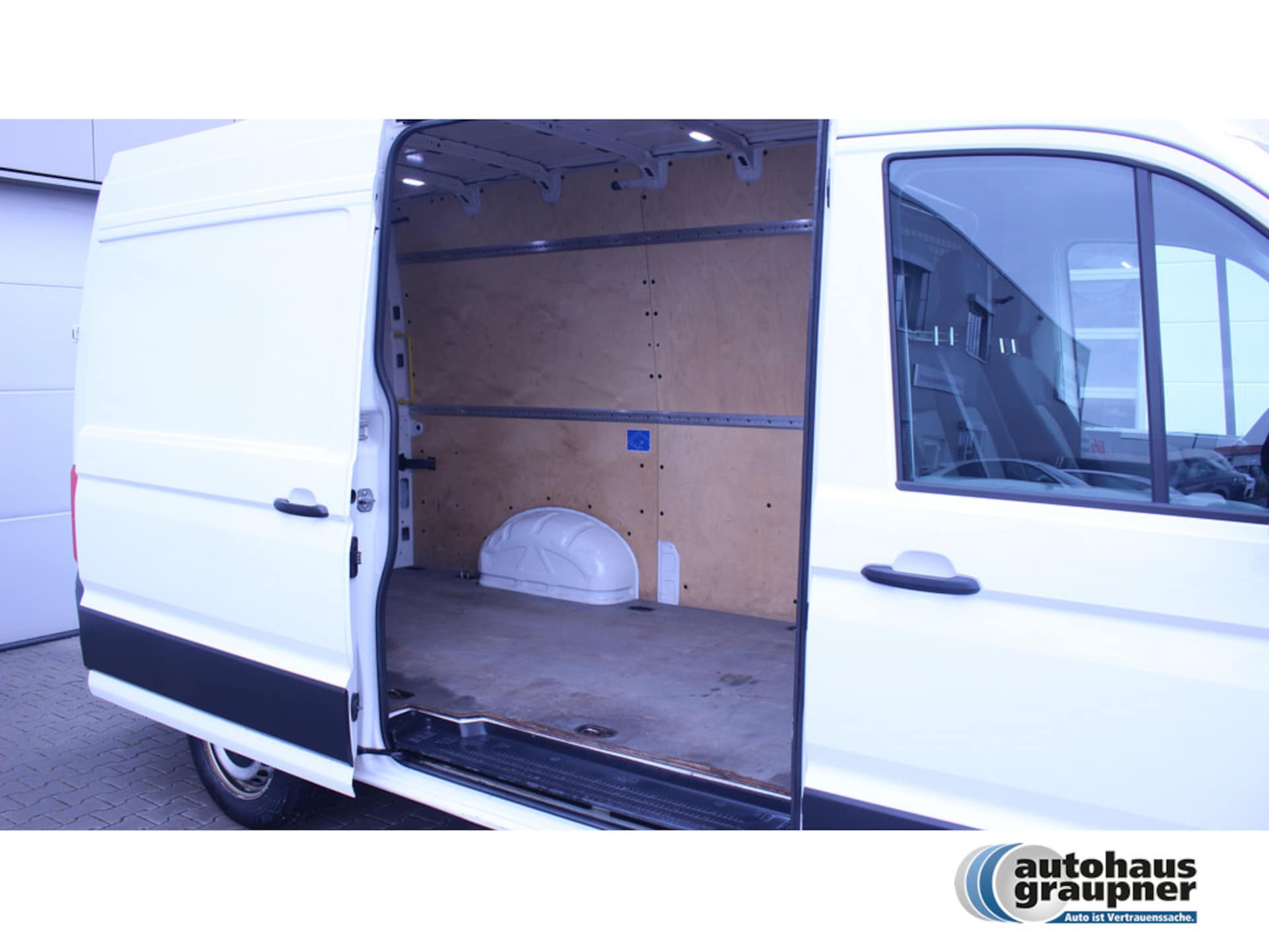 Volkswagen Crafter Kasten mittlerer Radstand