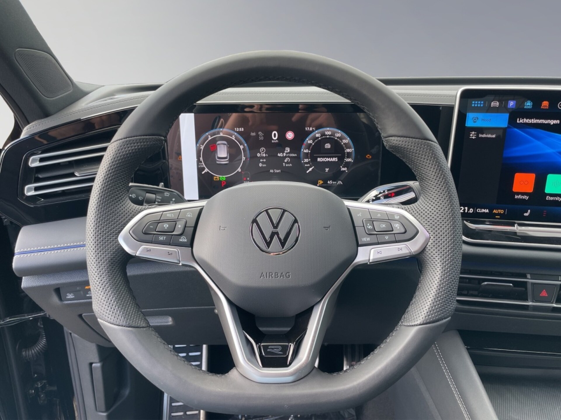 Volkswagen Tiguan R-Line