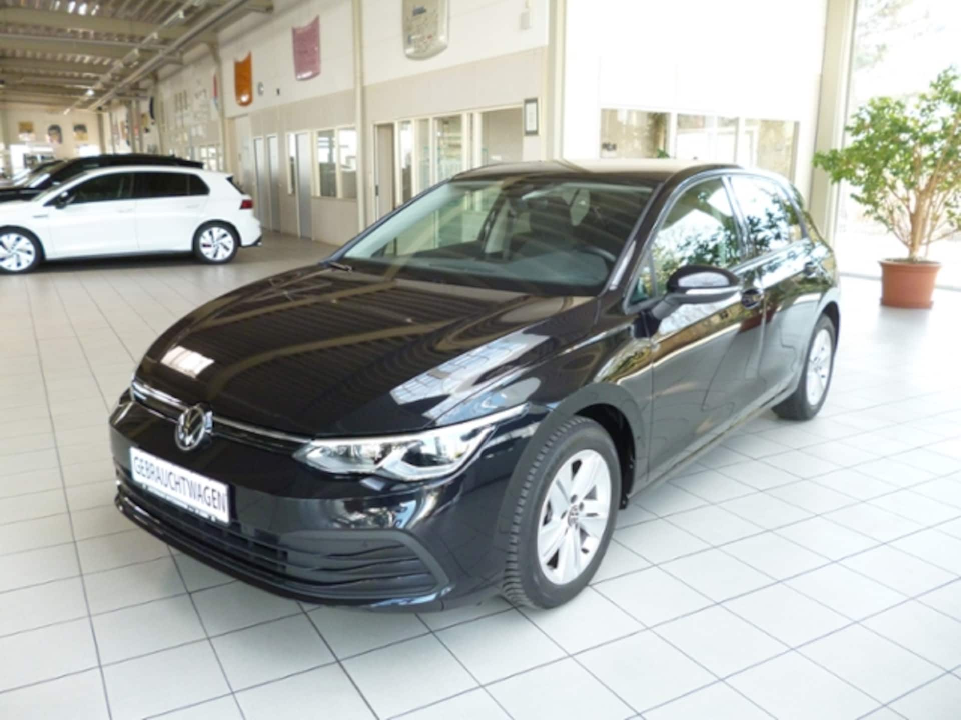 Volkswagen Golf Life