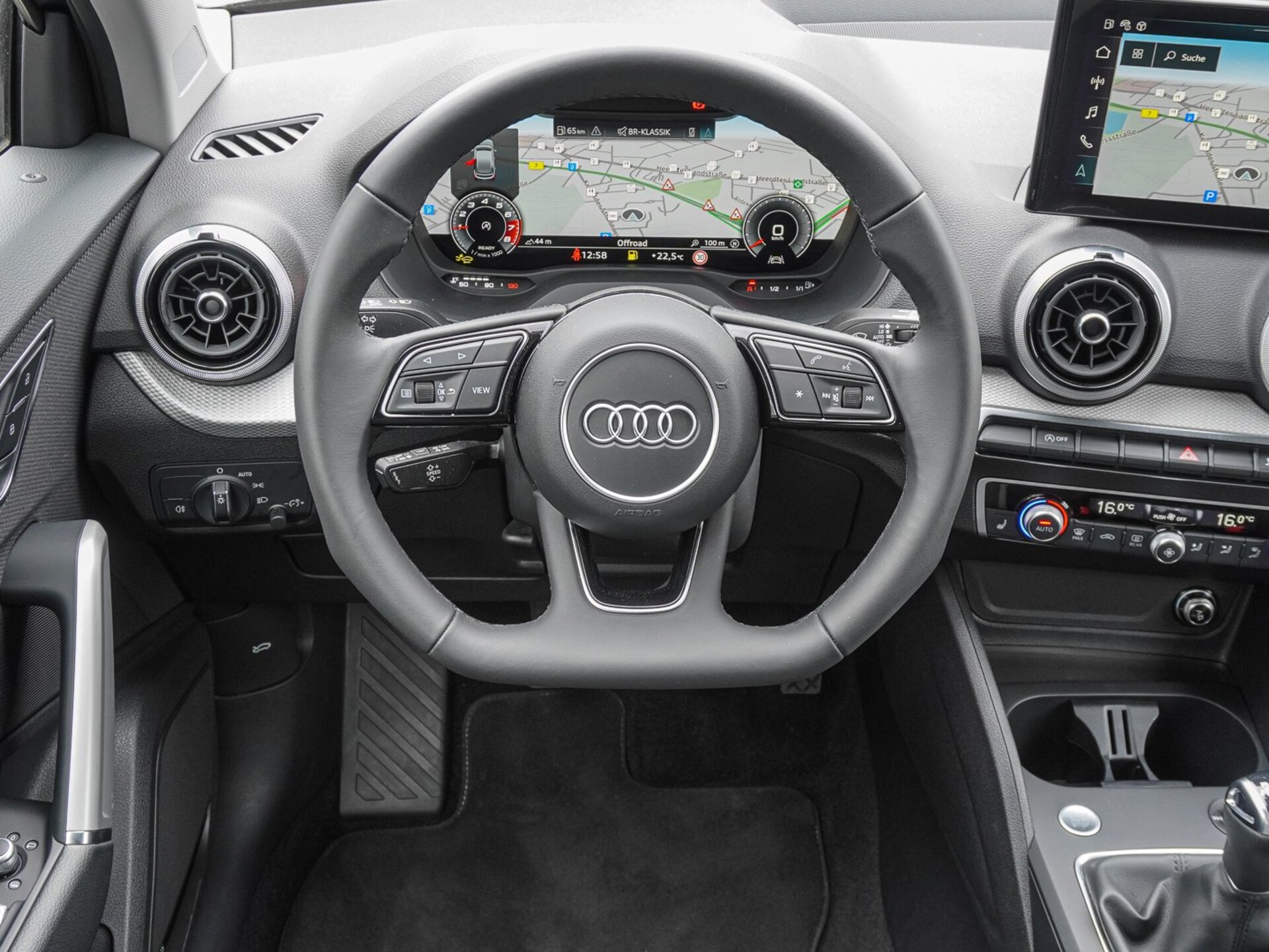 Audi Q2 S line