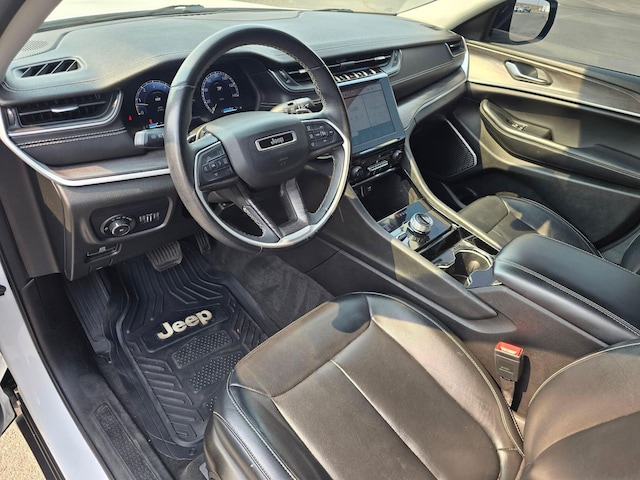 2022 Jeep Grand Cherokee L