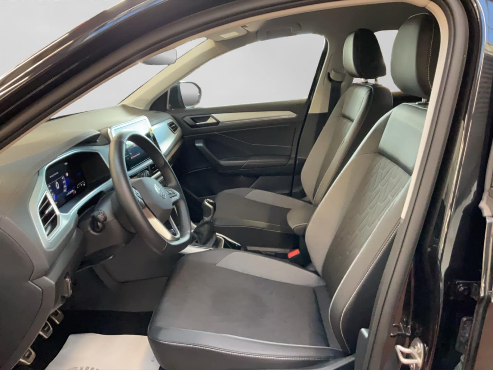 Volkswagen T-Roc – Bild 8