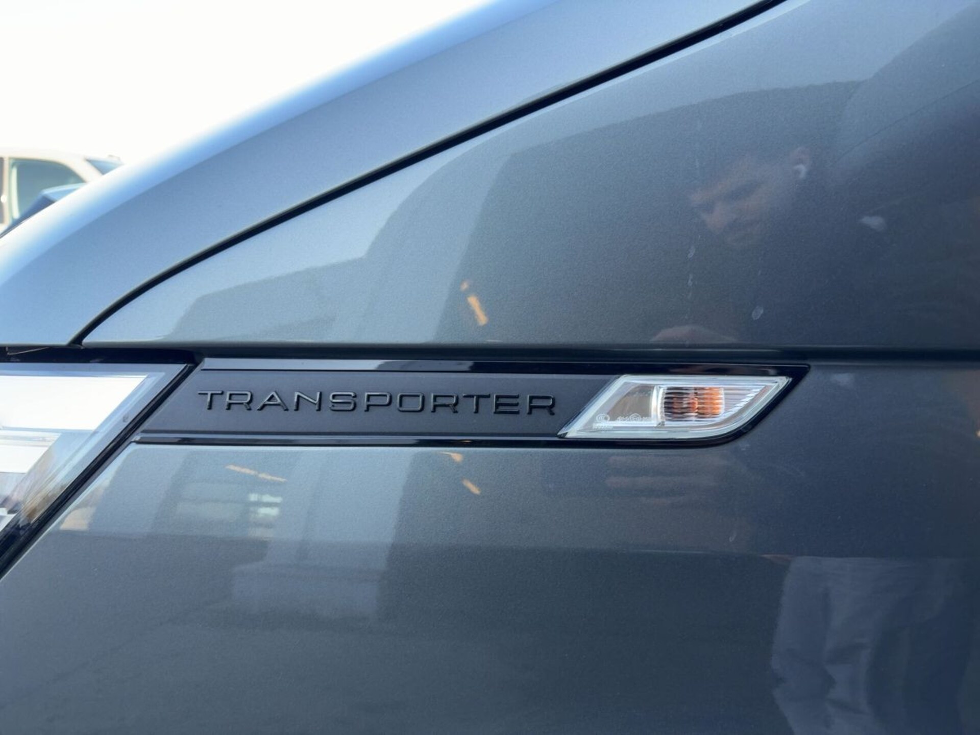 Volkswagen T6.1 Transporter Kombi langer Radstand