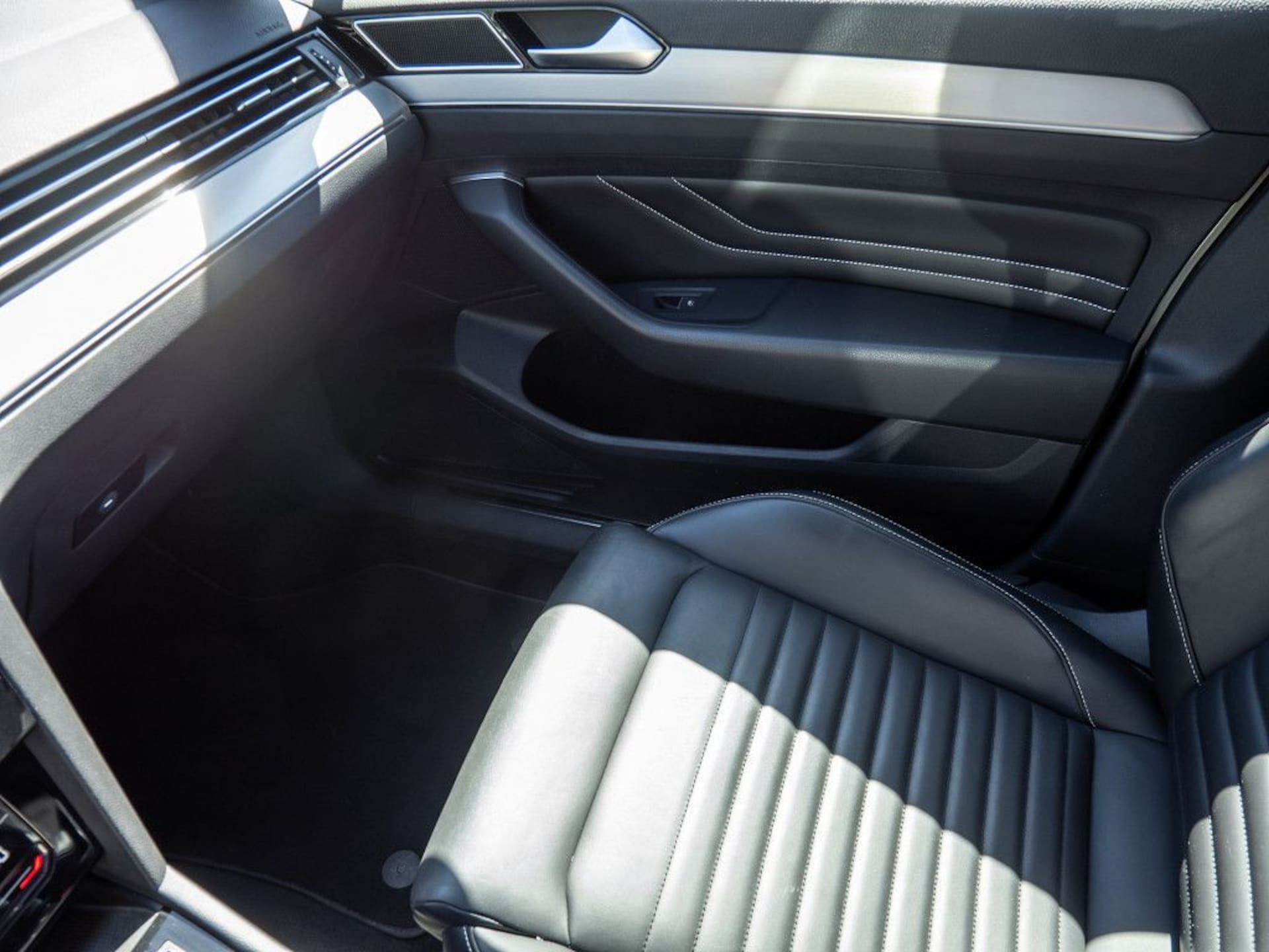 Volkswagen Passat Variant Elegance