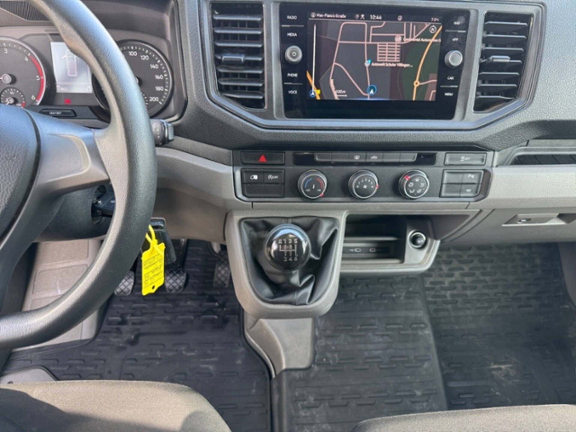 Volkswagen Crafter Kasten mittlerer Radstand