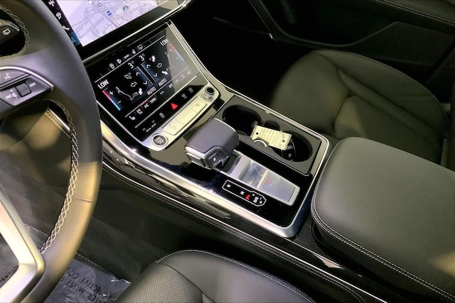 2026 Audi Q8 Premium Plus - Photo 17