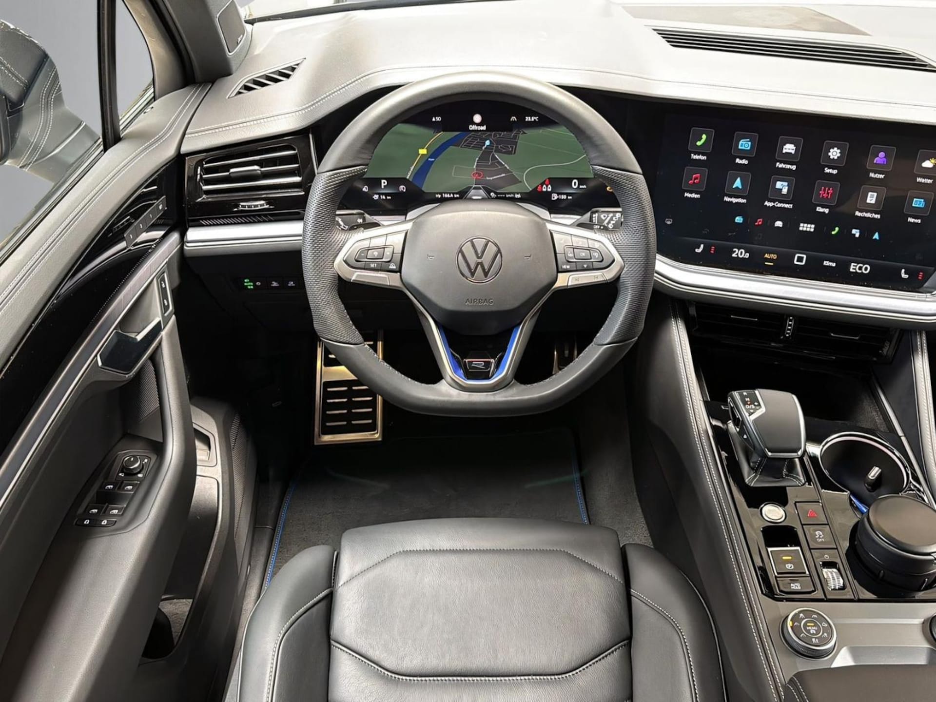 Volkswagen Touareg R