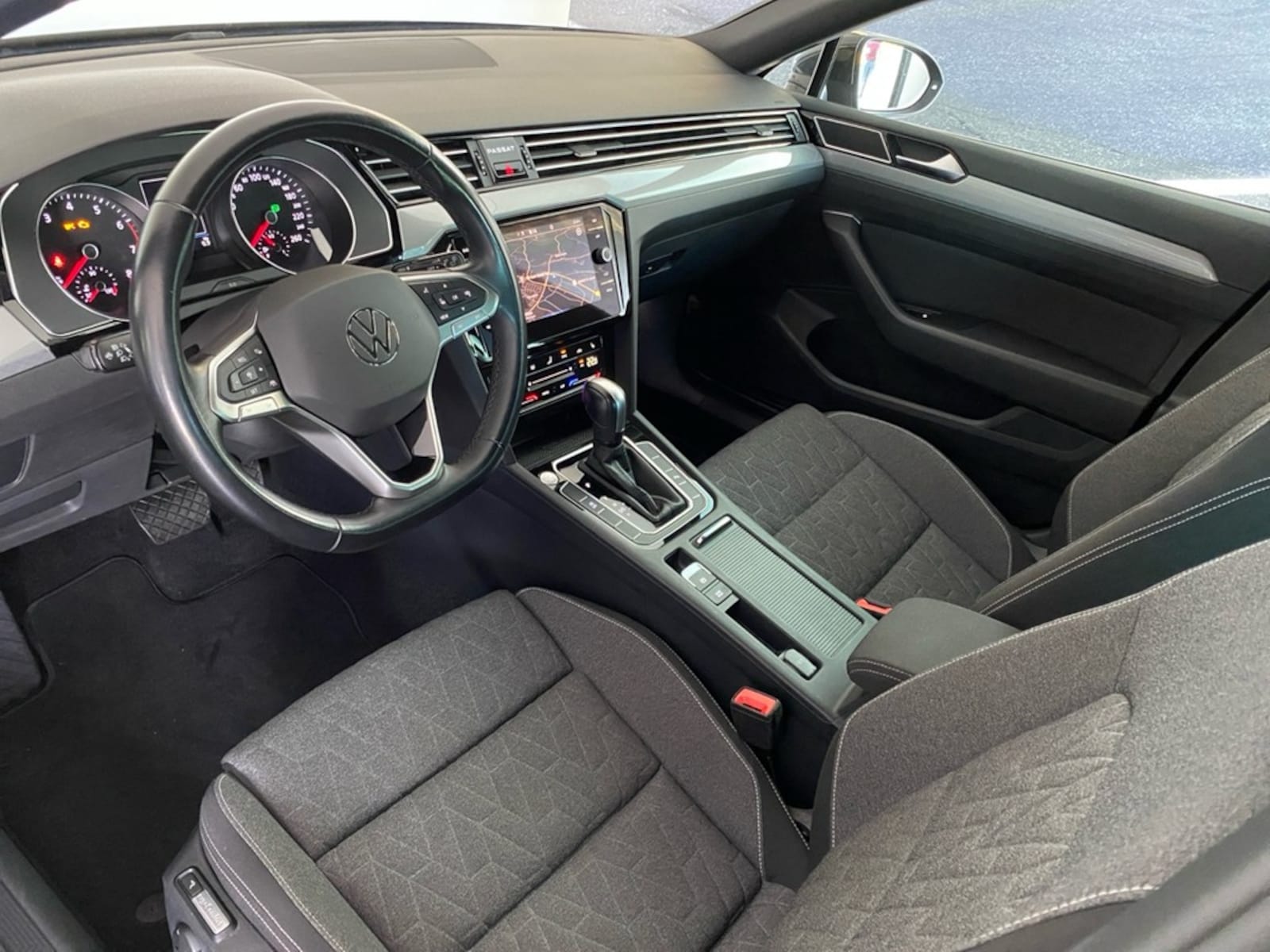 Volkswagen Passat Variant – Bild 4