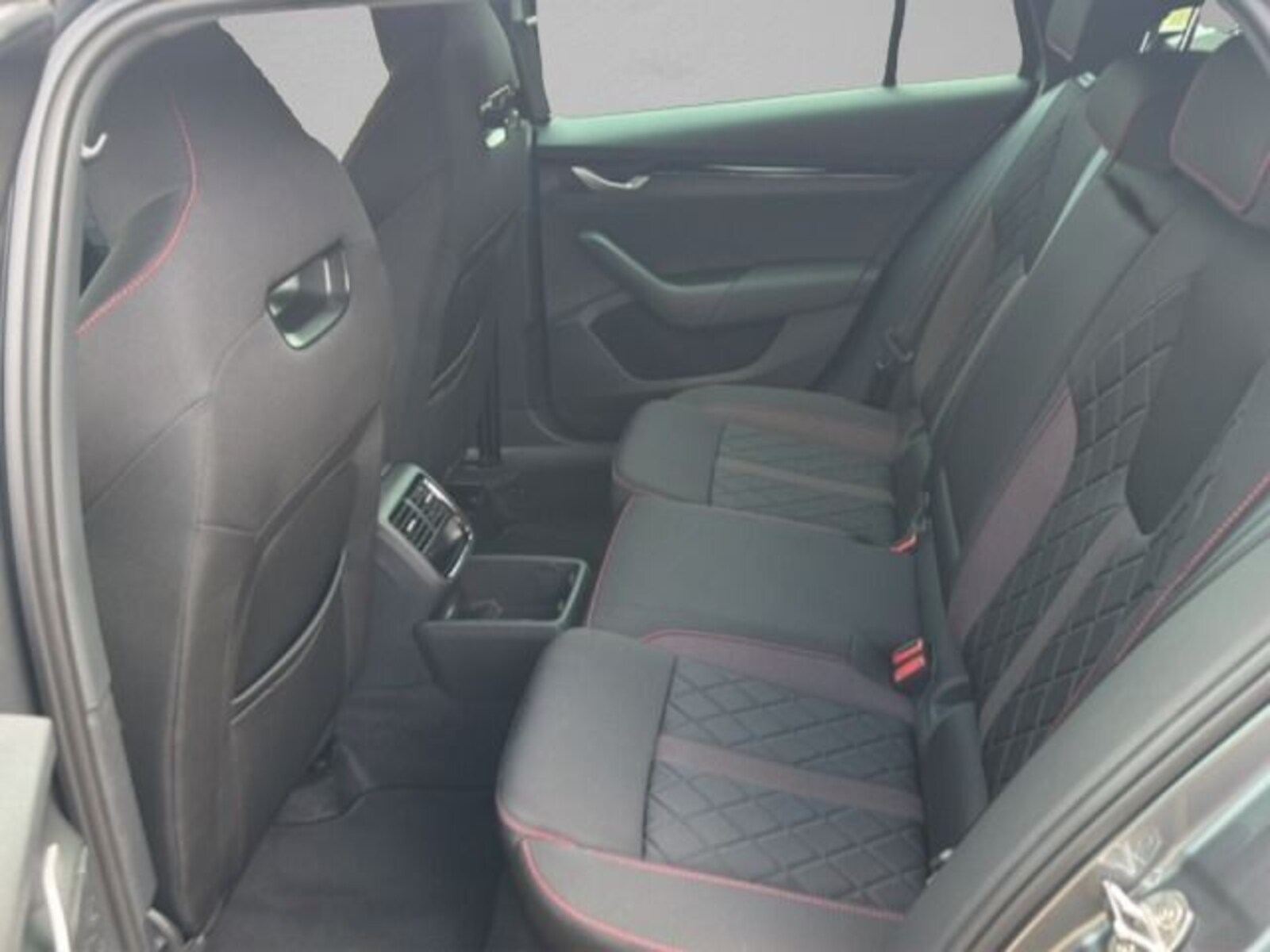 Škoda Octavia Combi – Bild 15