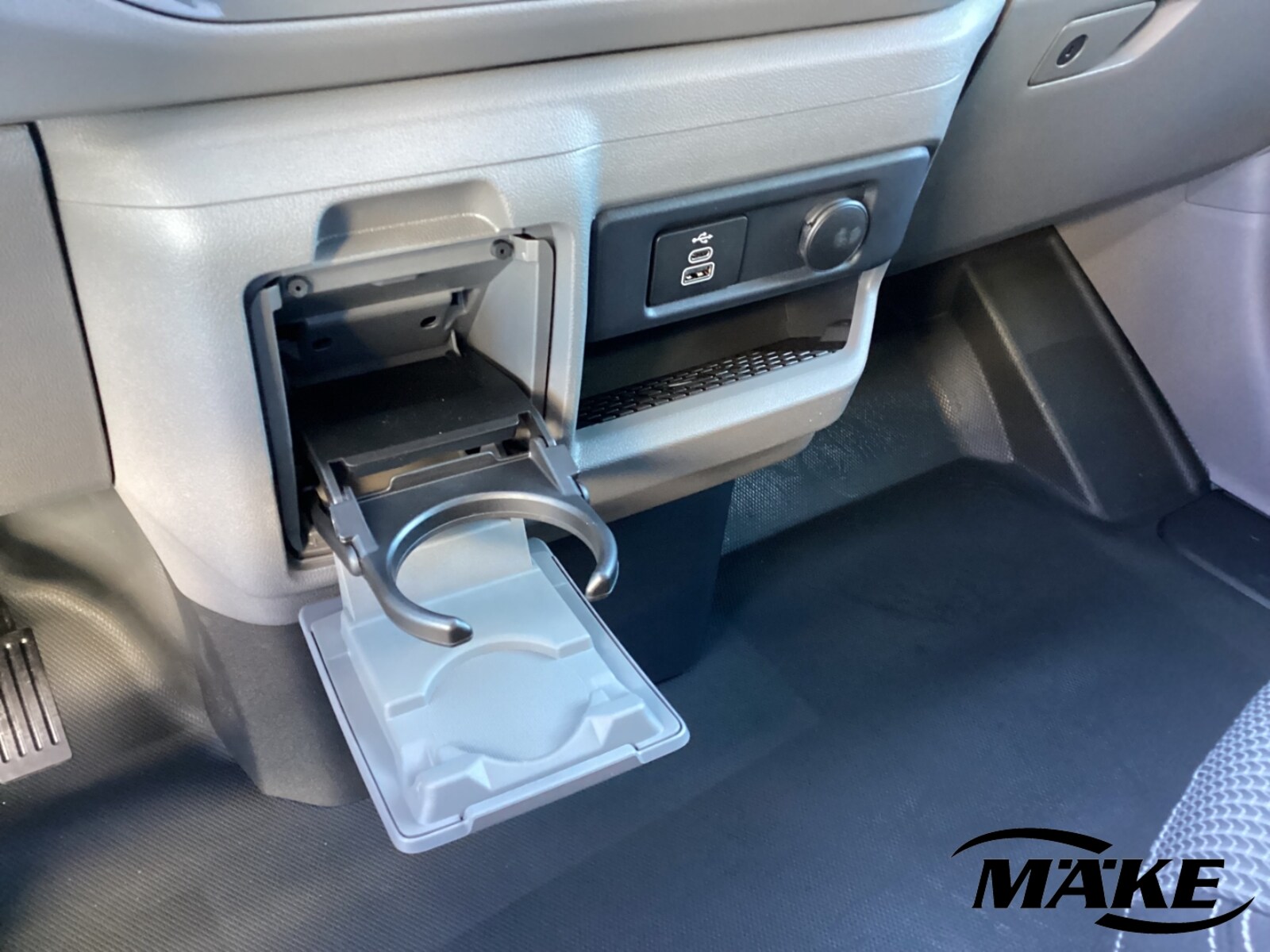 Volkswagen Transporter Kasten kurzer Radstand – Bild 13