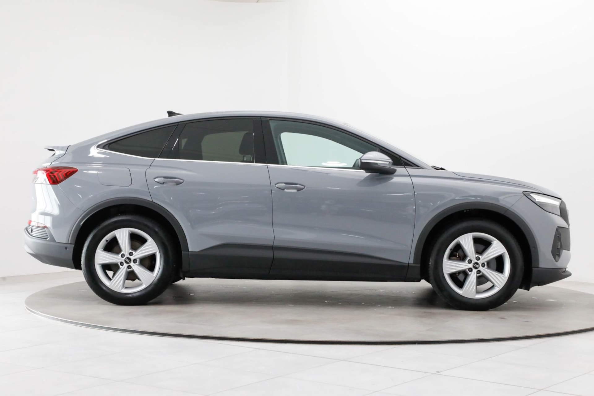 Audi Q4 Sportback e-tron