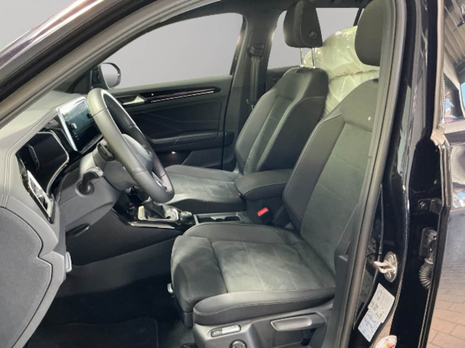Volkswagen T-Roc – Bild 11
