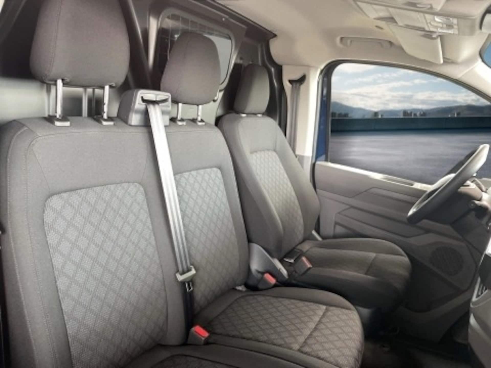 Volkswagen Transporter Kasten kurzer Radstand