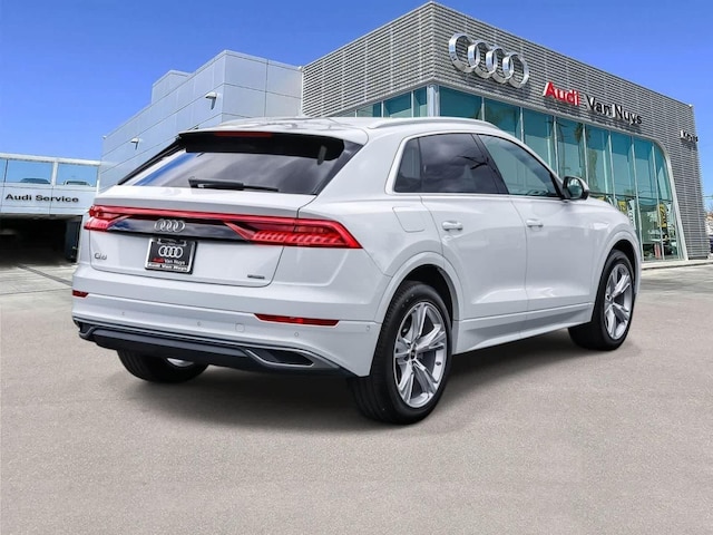 2023 Audi Q8