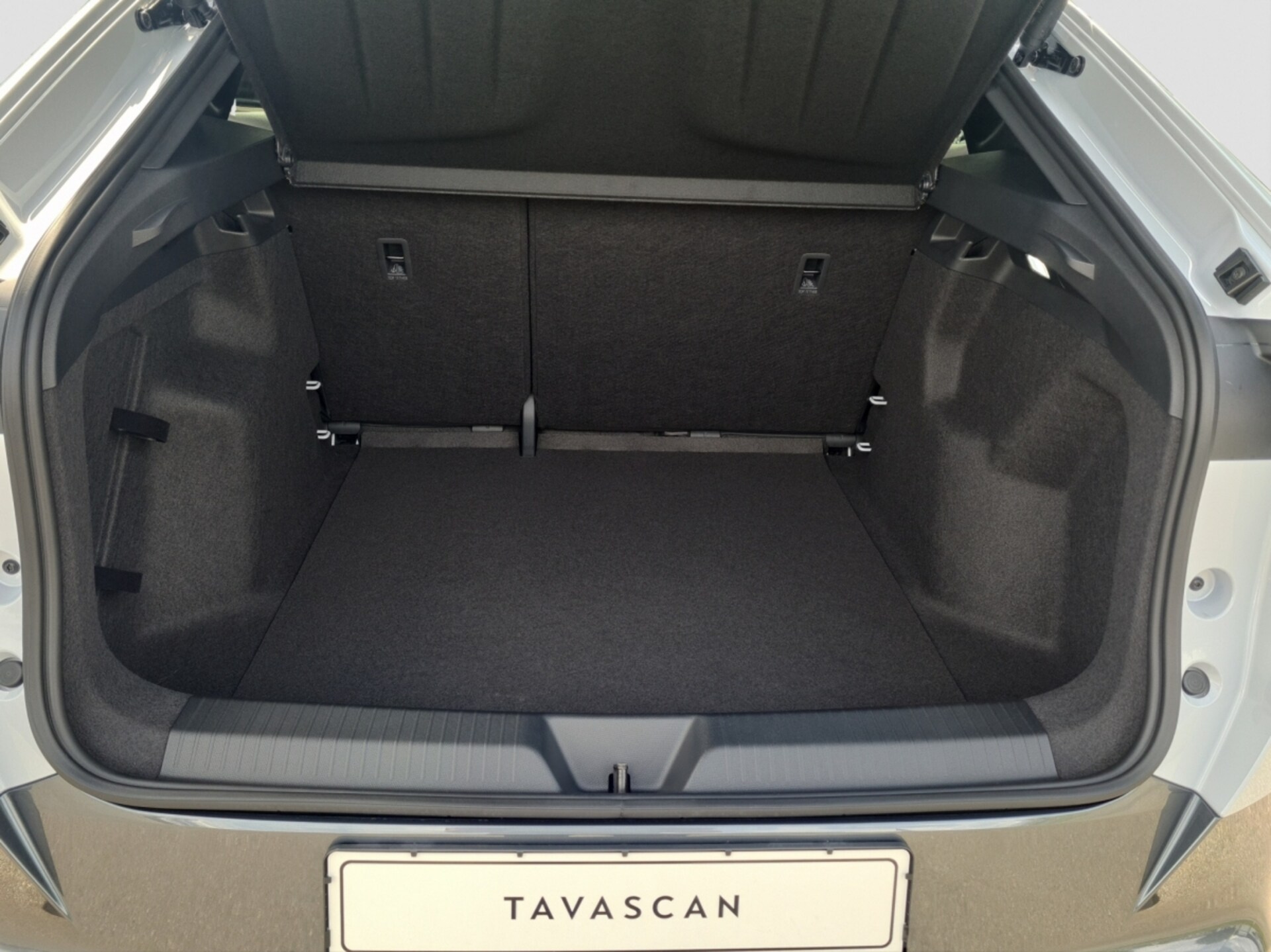 CUPRA Tavascan VZ