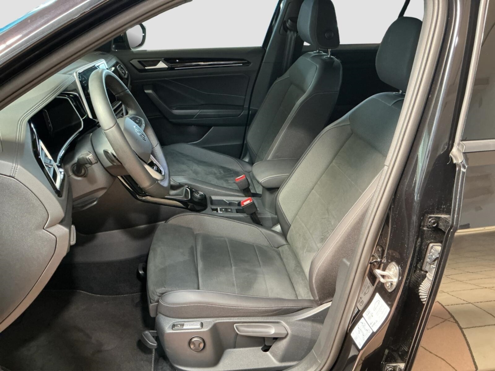 Volkswagen T-Roc – Bild 10