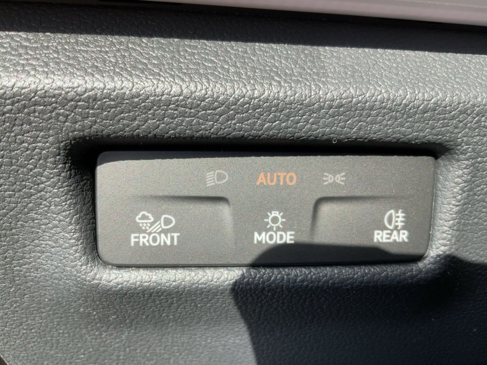 Volkswagen Tiguan – Bild 16
