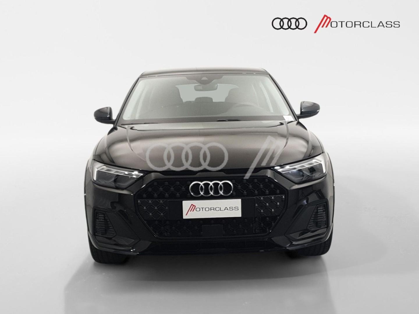 Immagine di Audi A1 allstreet Identity Contrast 30 TFSI 85 kW (116 CV) 6-marce - Vista: for more details contact your dealer