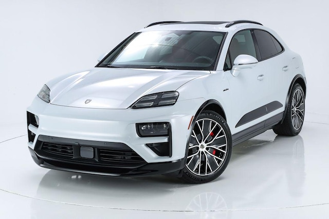 2025 Porsche Macan Electric