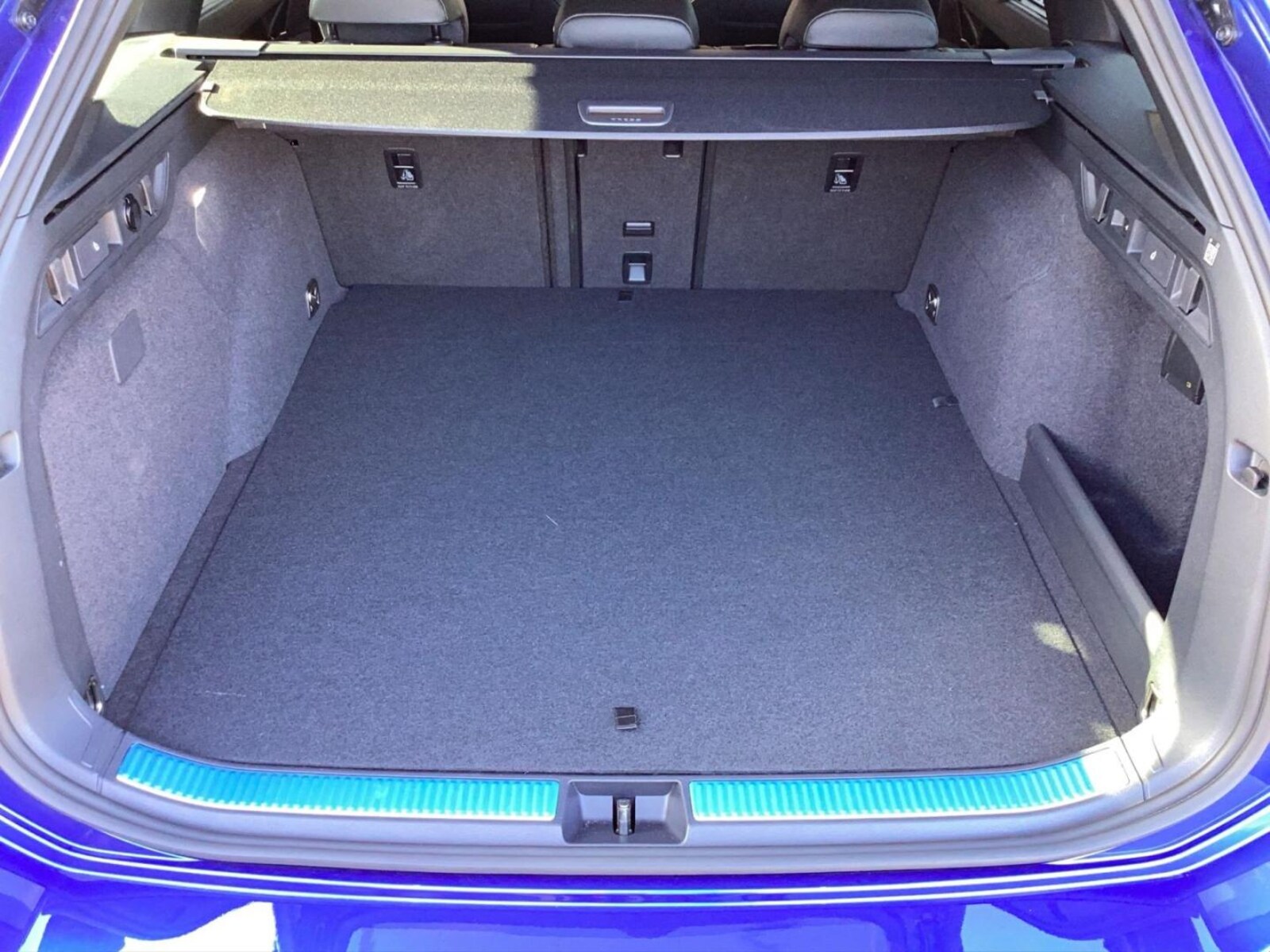 Volkswagen Passat – Bild 17
