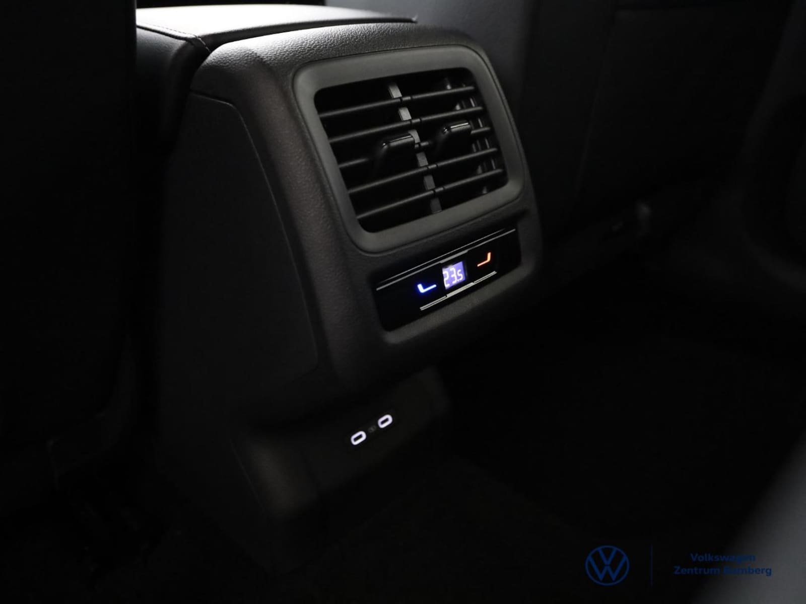 Volkswagen T-Roc – Bild 12