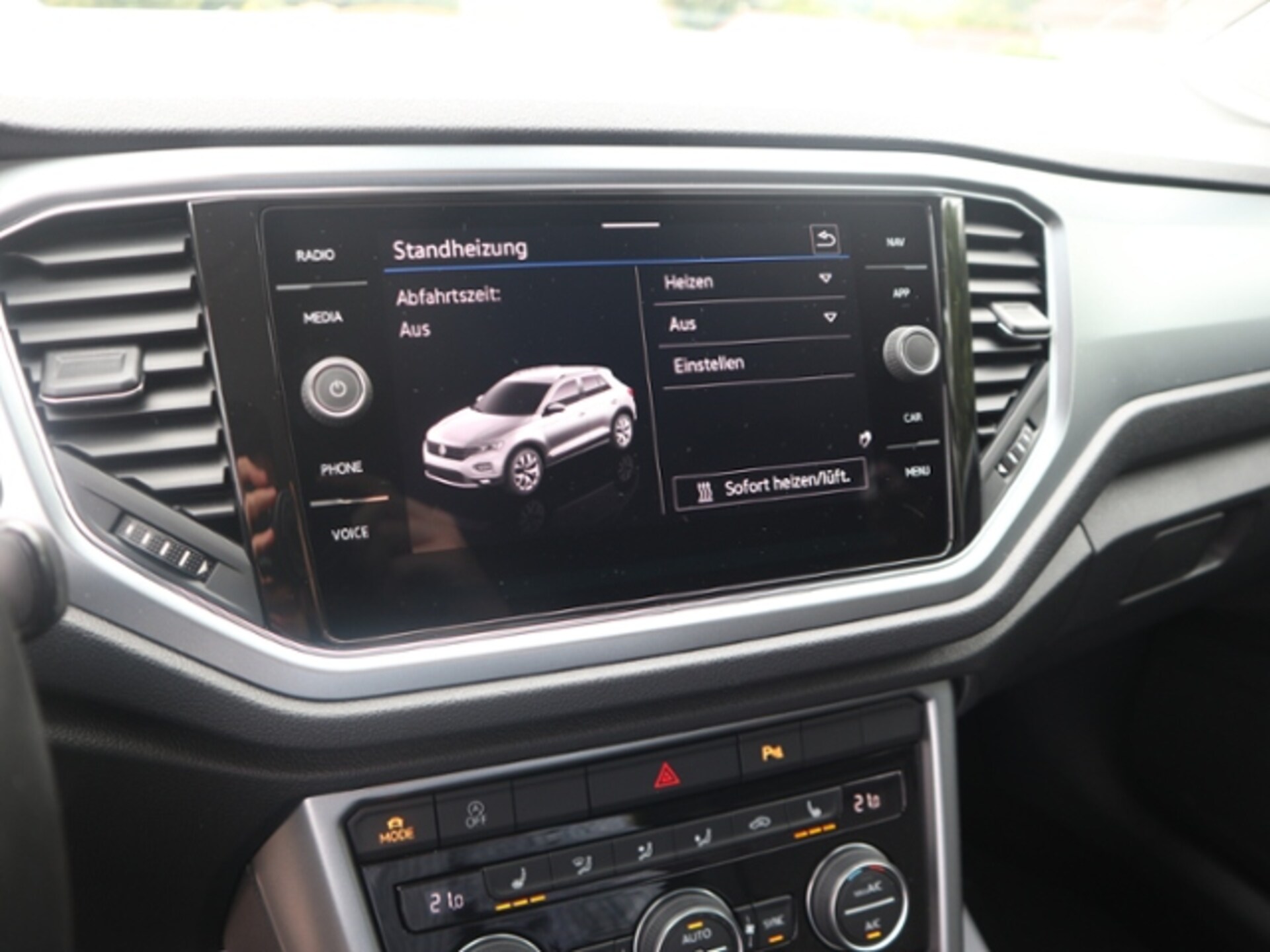 Volkswagen T-Roc Active