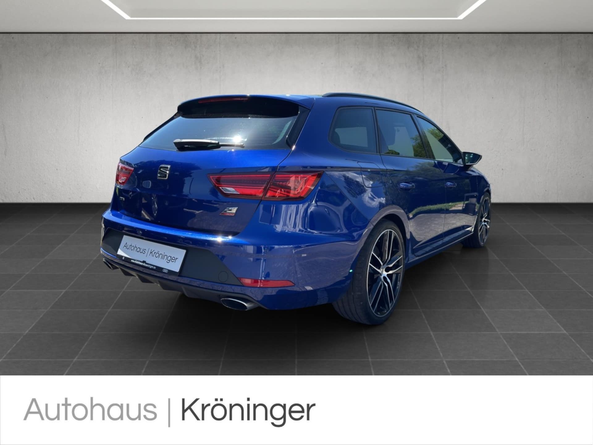 SEAT Leon Sportstourer Cupra 300