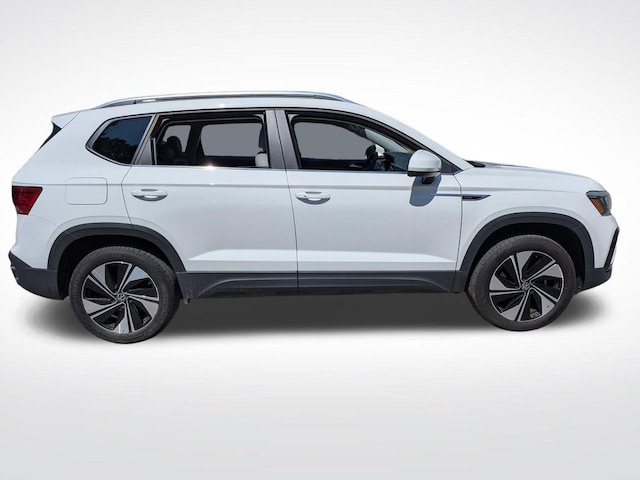 2023 Volkswagen Taos