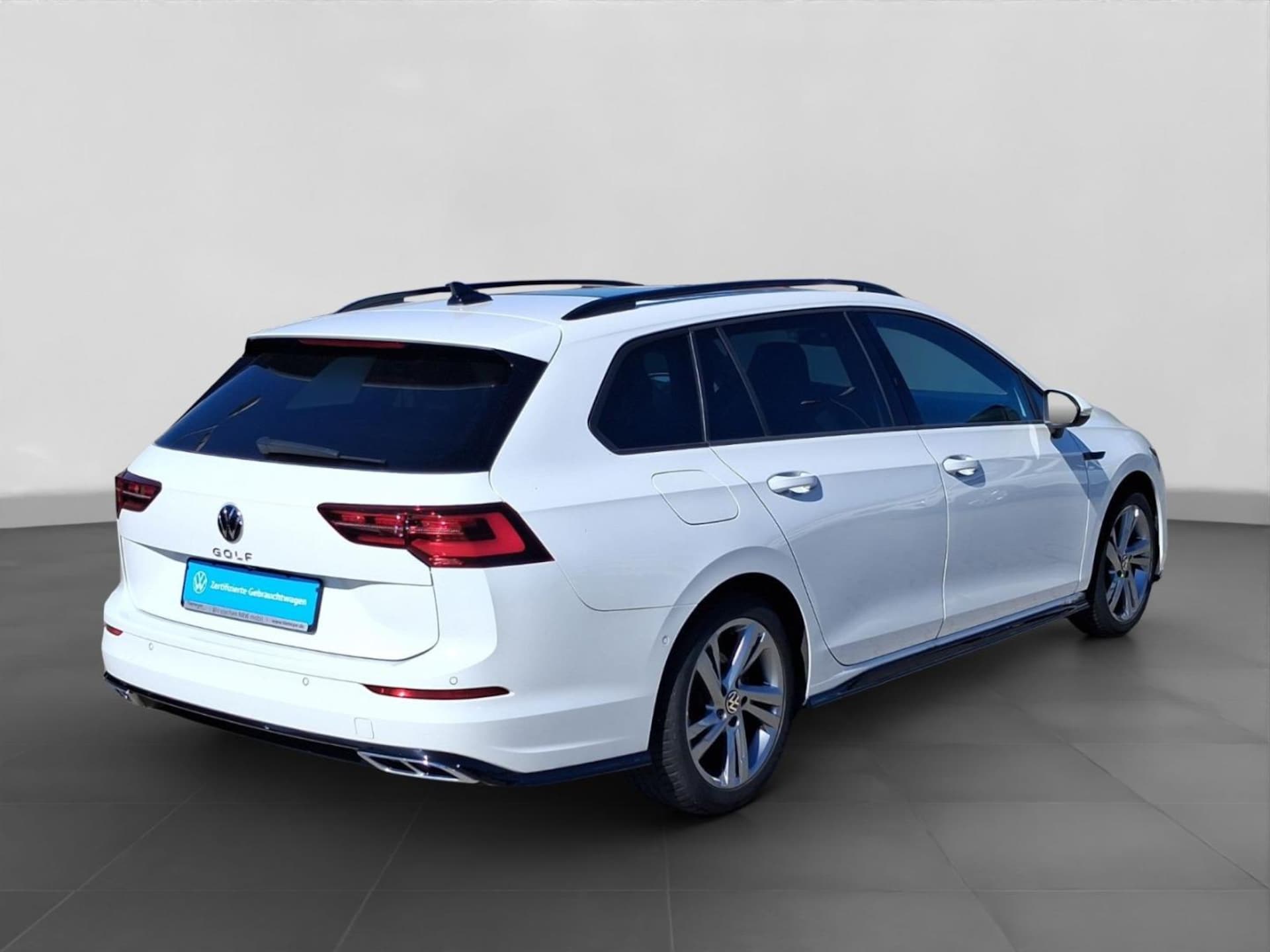 Volkswagen Golf Variant R-Line