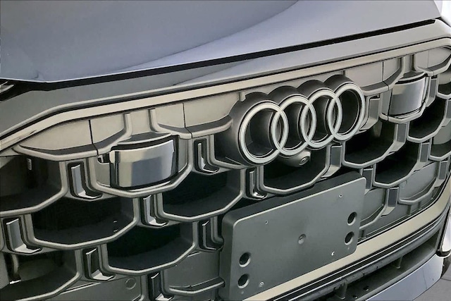 2026 Audi Q8 Premium Plus - Photo 32
