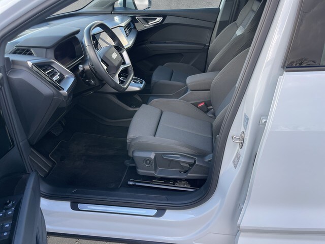 Image about Audi Q4 e-tron 40 e-tron