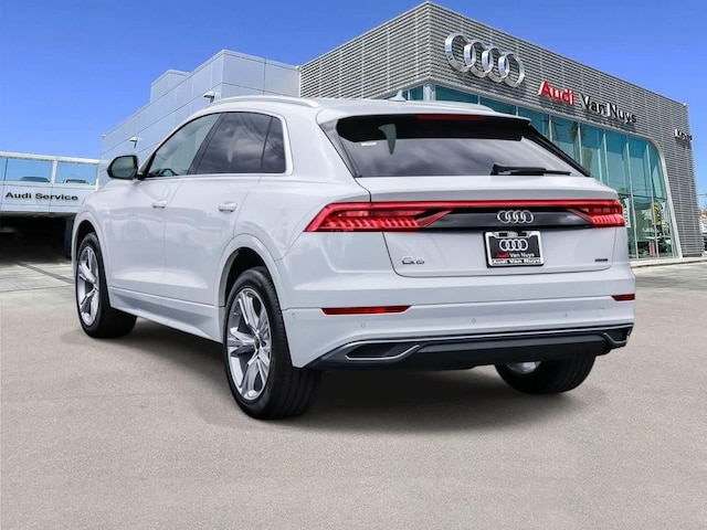 2023 Audi Q8