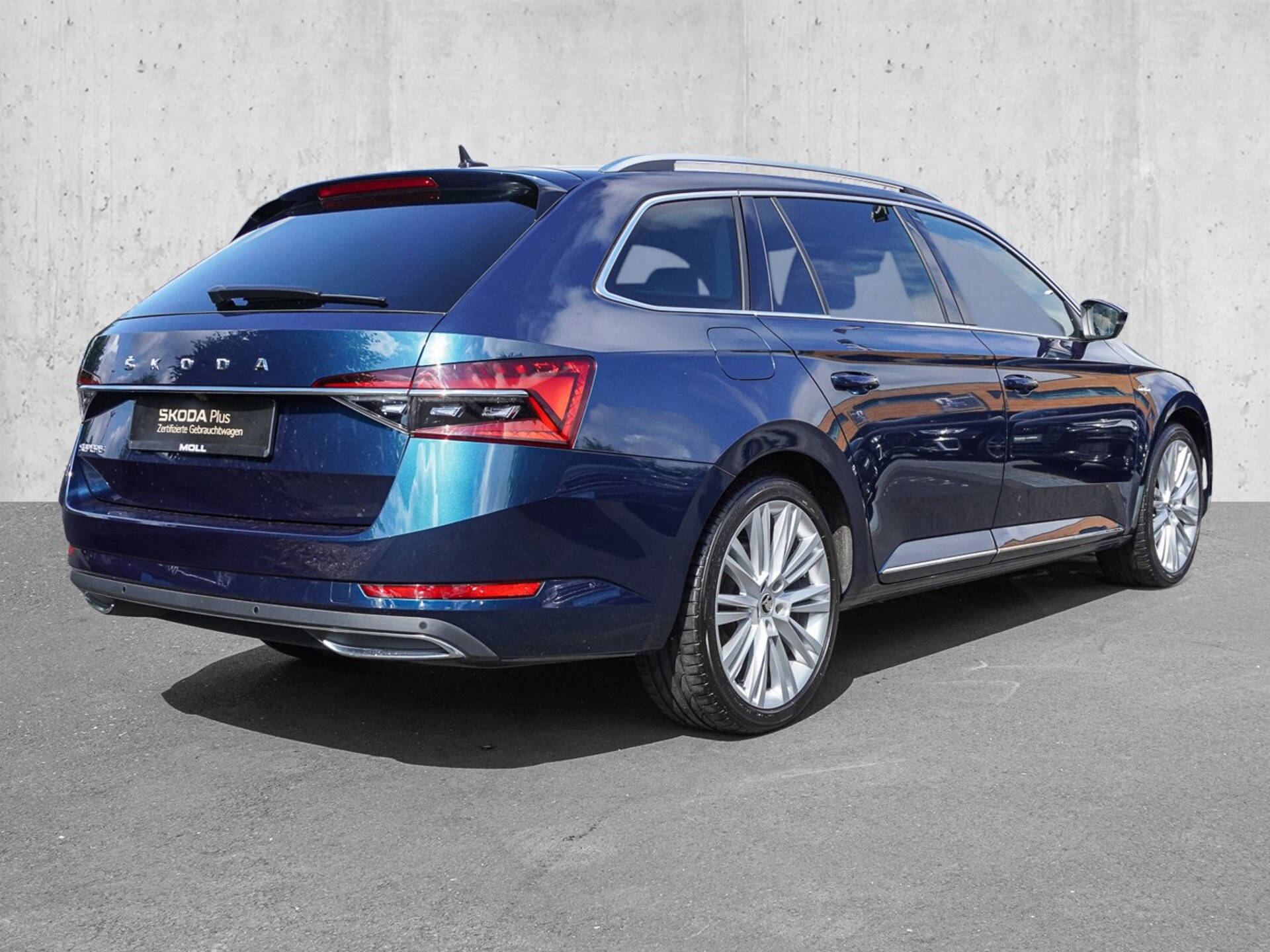 Skoda Superb Combi Laurin & Klement
