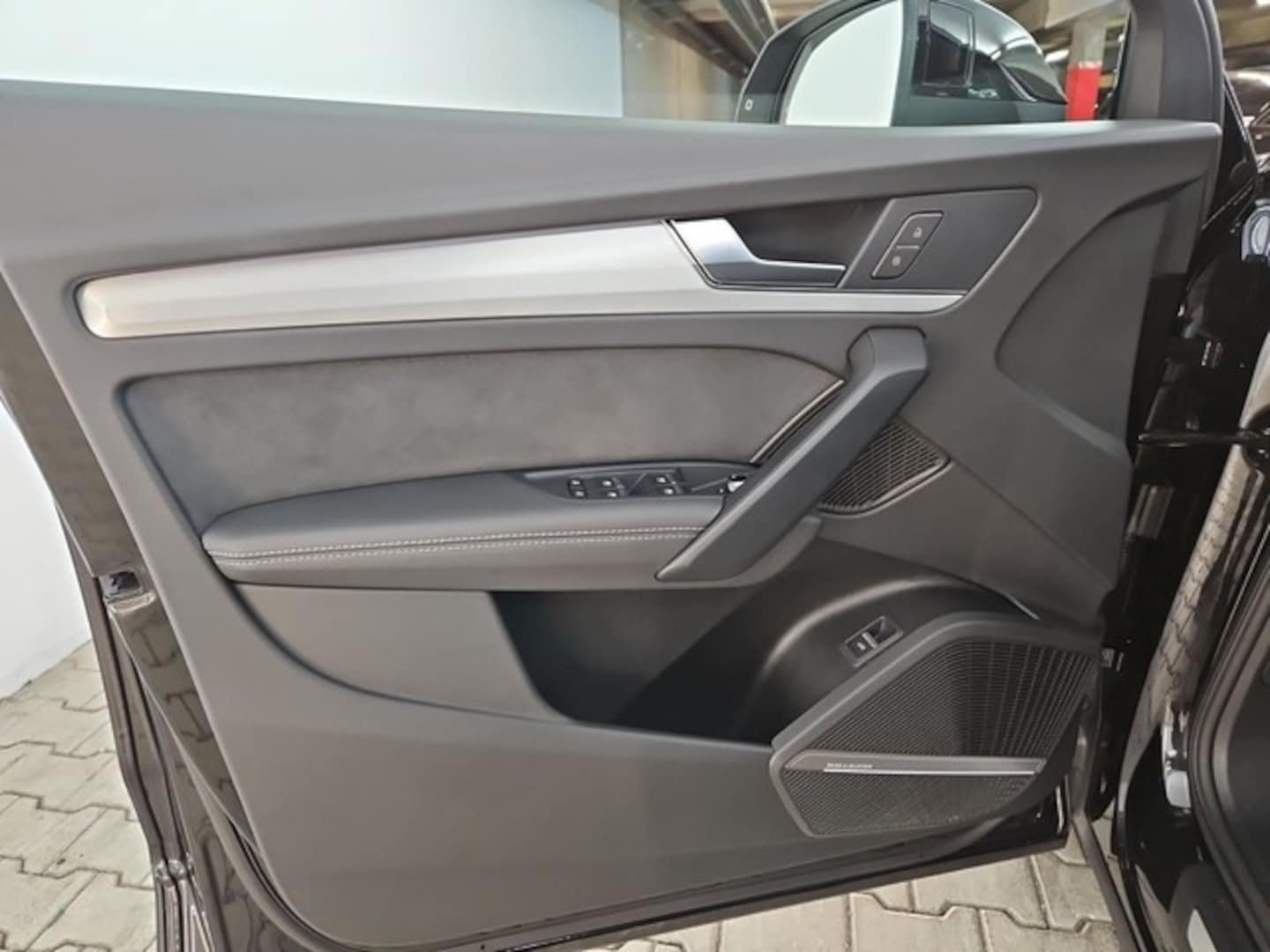 Bild über Audi Q5 40 TDI quattro 150 kW S tronic - für weitere Informationen kontaktieren Sie den Audi Partner