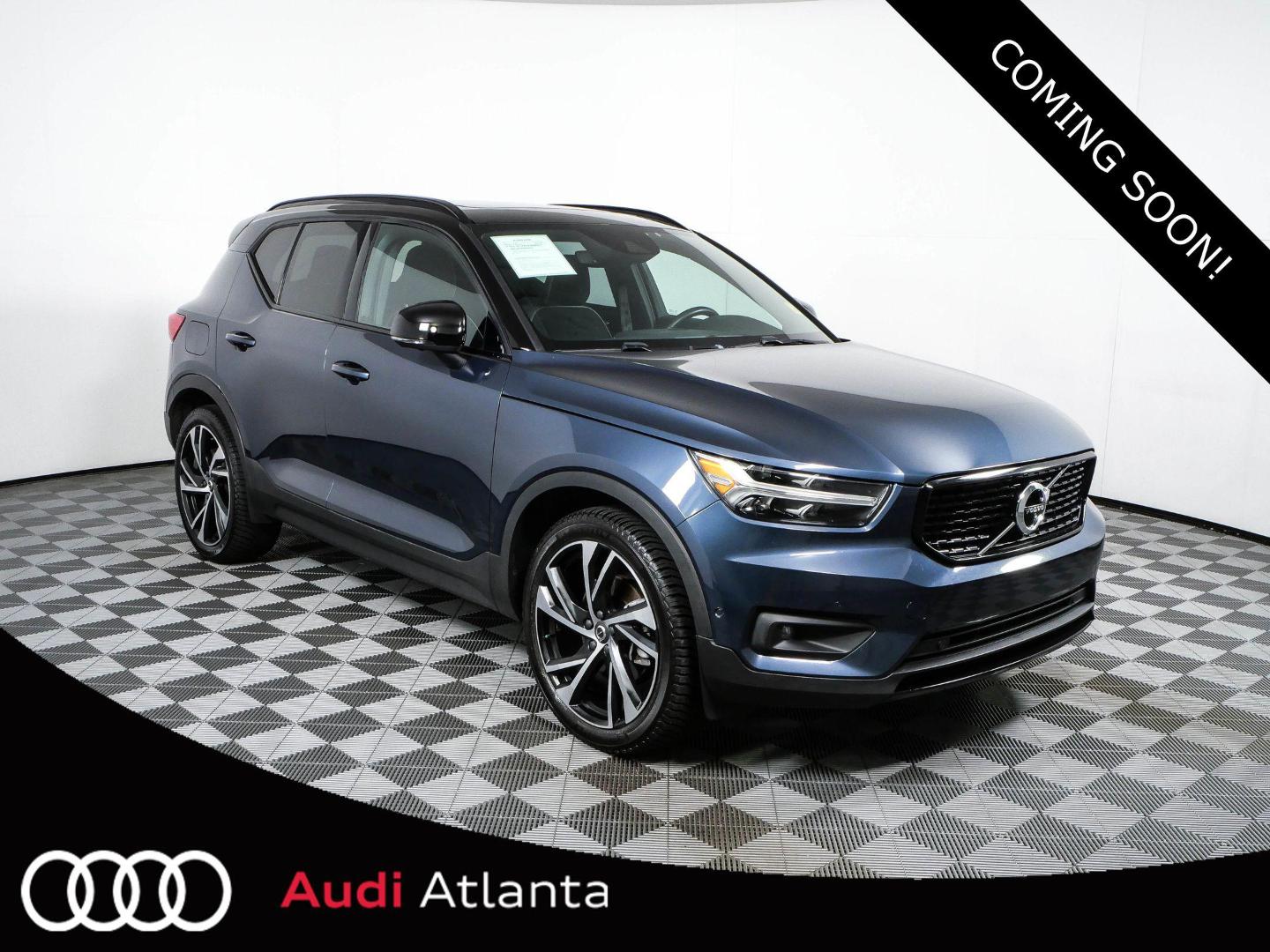 2022 Volvo XC40 T5 R-Design AWD's photo