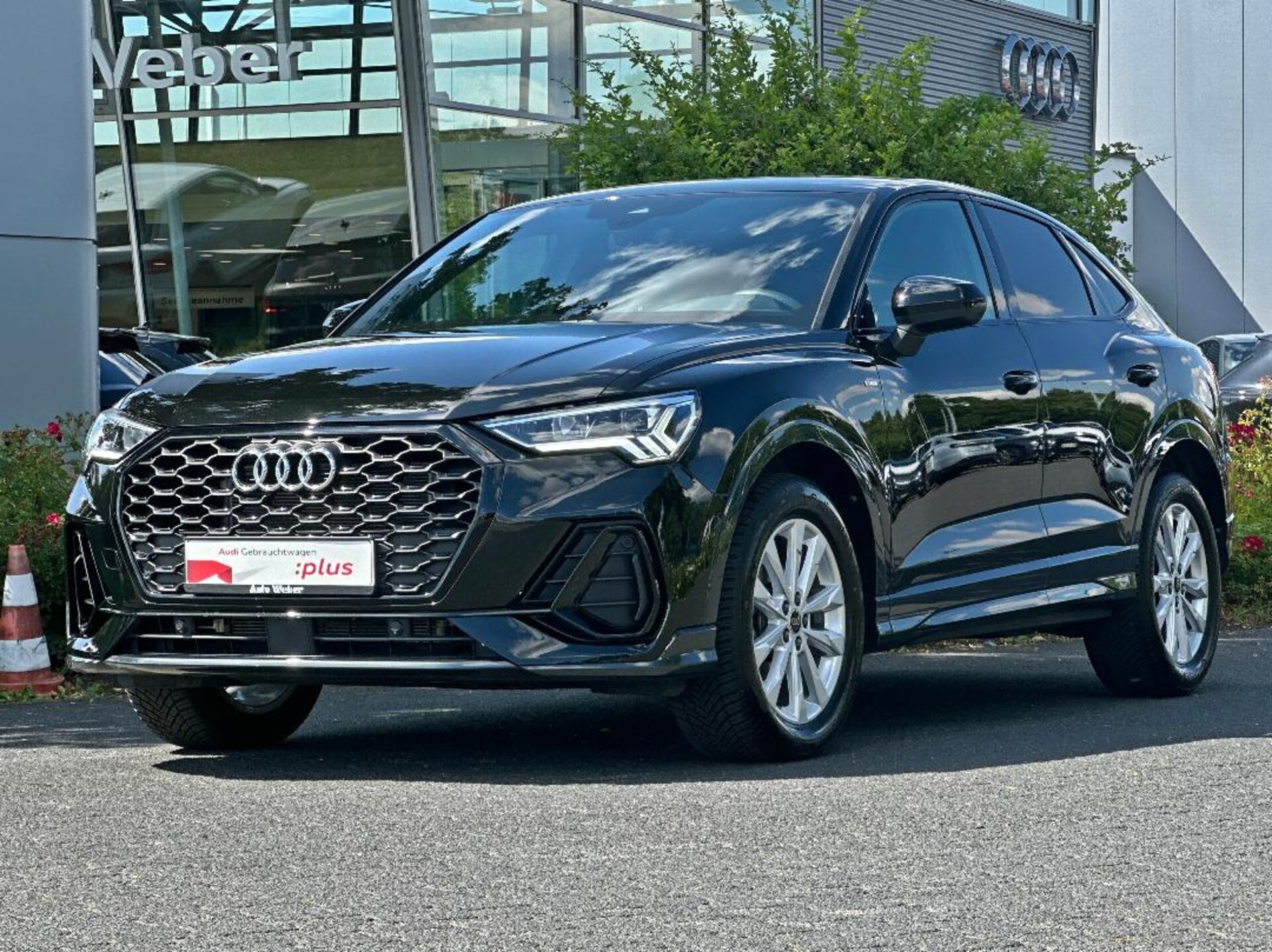 Audi Q3 Sportback S line