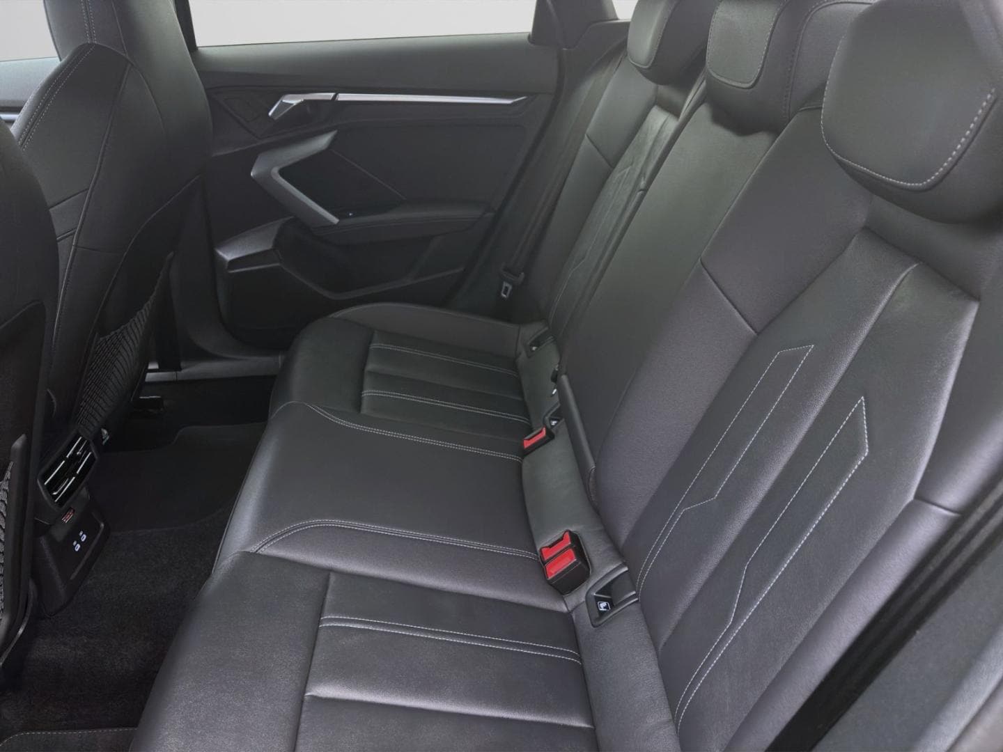 Bild über Audi A3 Limousine TFSI Schaltgetriebe - für weitere Informationen kontaktieren Sie den Audi Partner