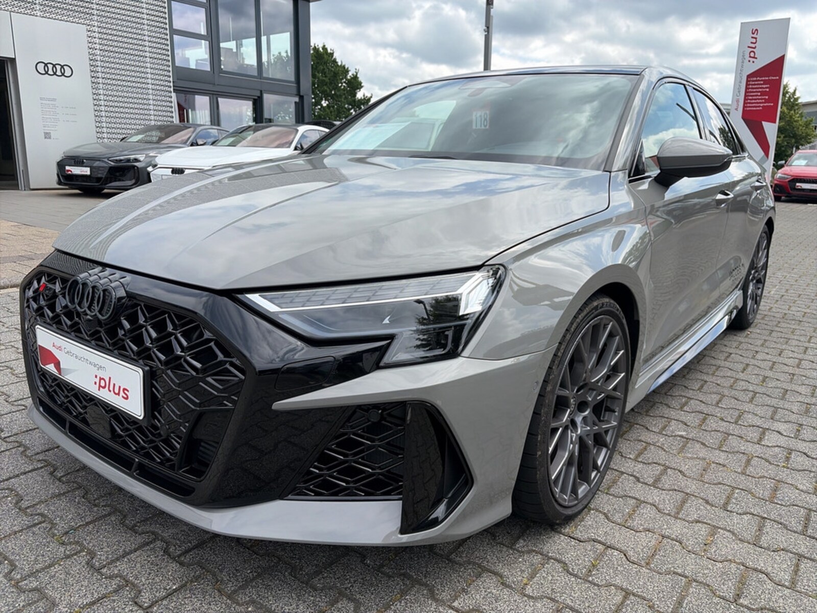 Audi RS 3 Limousine – Bild 24