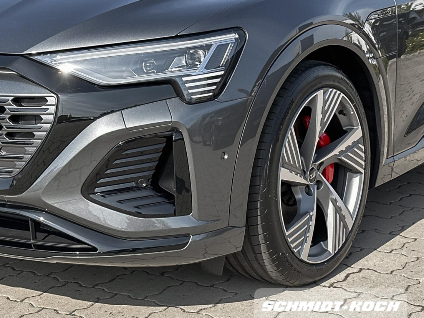 Image about Audi Q8 Sportback e-tron S line 55 e-tron quattro