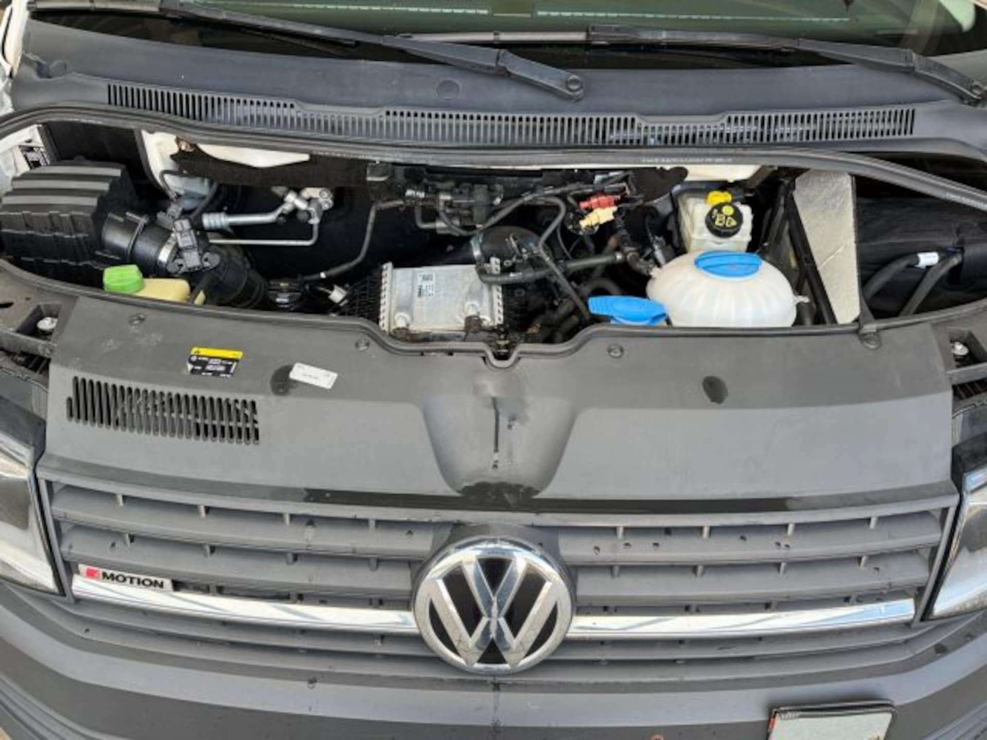 Volkswagen T6 Transporter Kasten langer Radstand