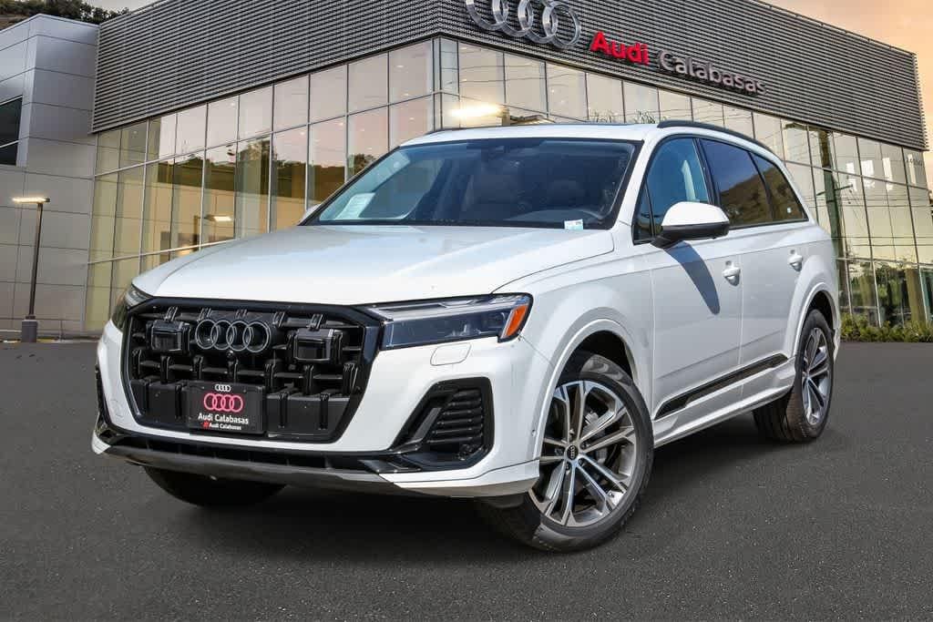 2026 Audi Q7 45 Premium quattro Tiptronic's photo