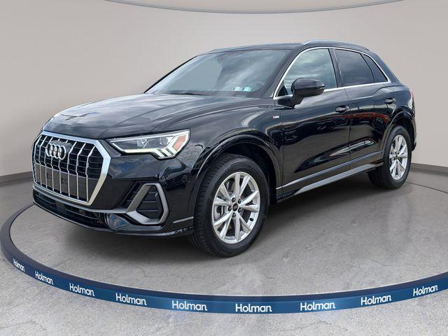 2025 Audi Q3 45 TFSI S Line Premium quattro's photo