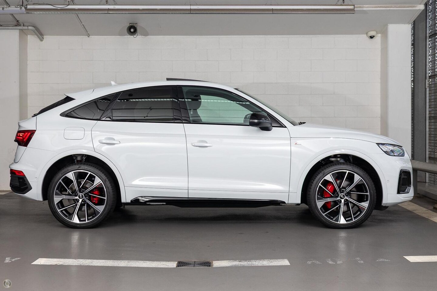 Image about Audi Q5 Sportback TFSI e 55 TFSI e quattro S tronic