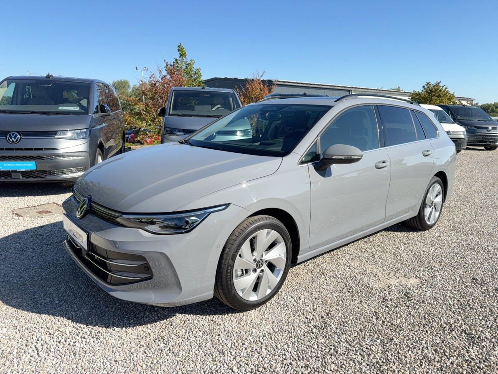 Volkswagen Golf Variant – Bild 2