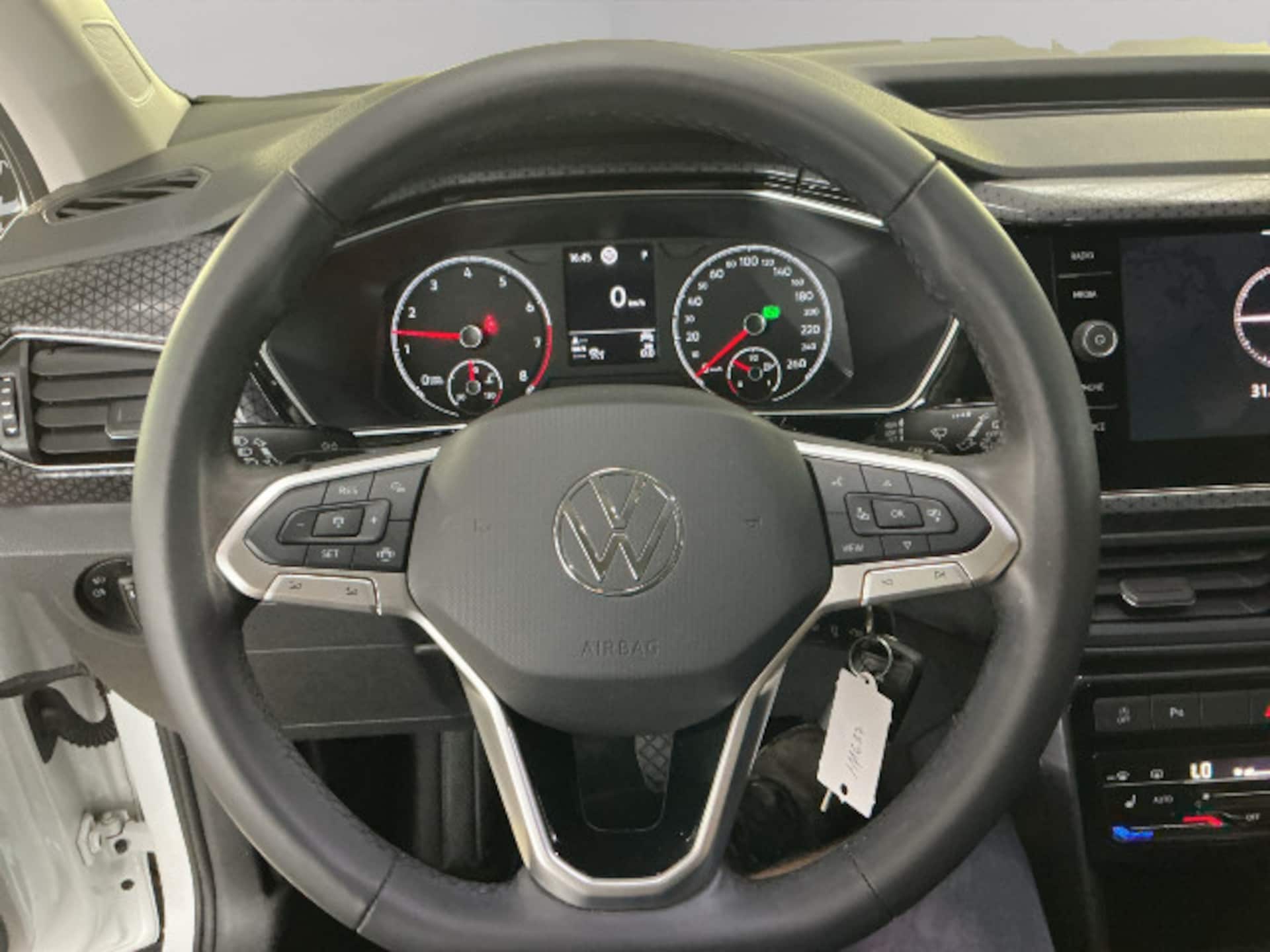 Volkswagen T-Cross Style