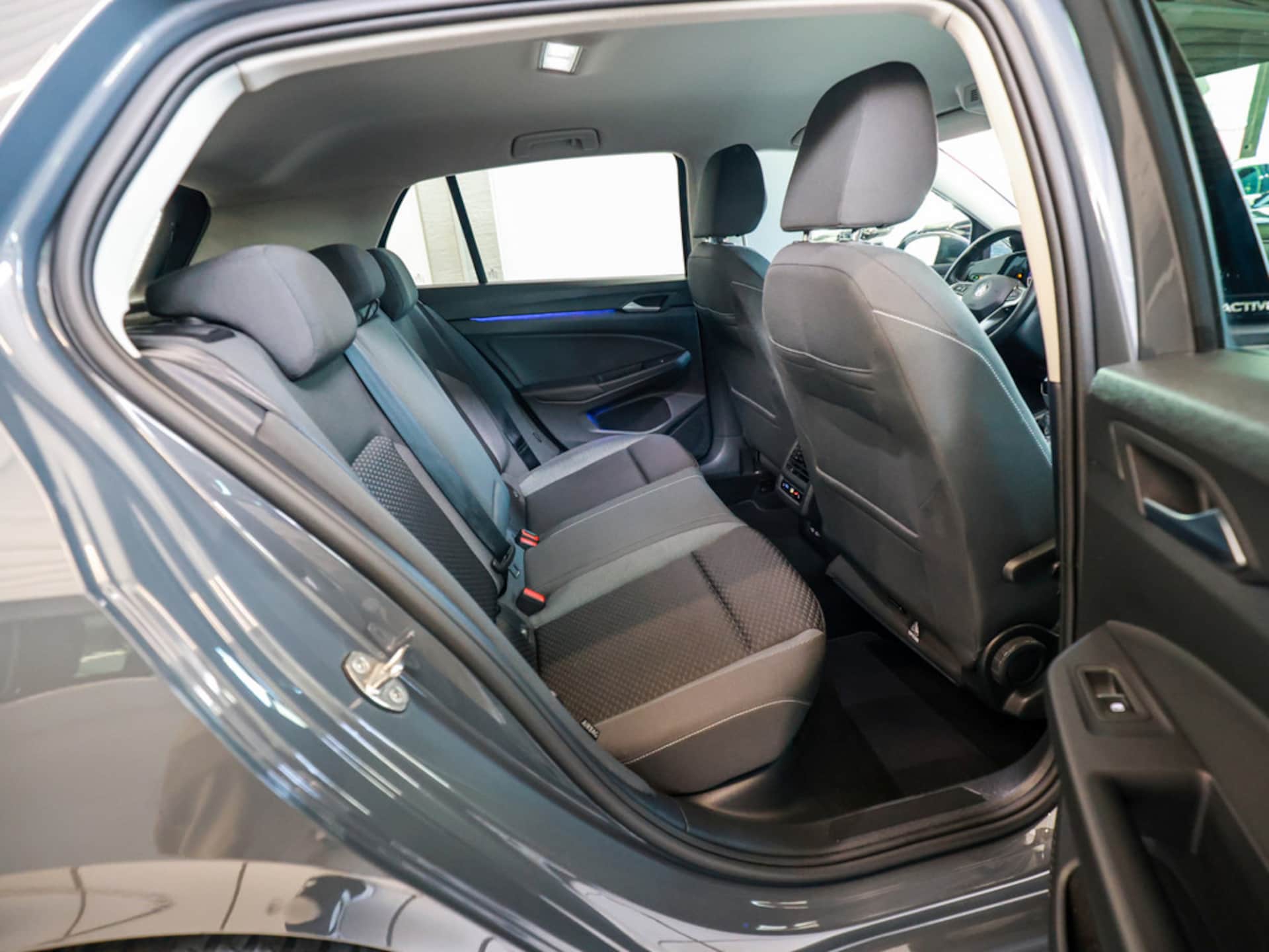 Volkswagen Golf Active