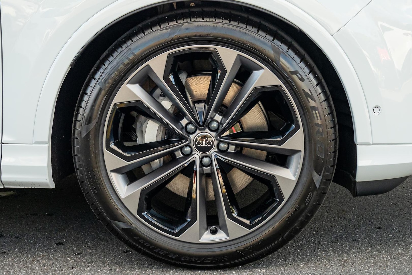 Image about Audi Q7 SUV TFSI quattro tiptronic