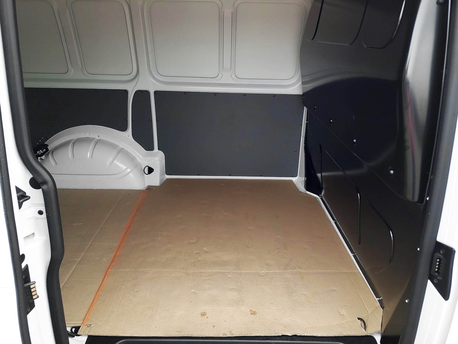 Volkswagen T6.1 Transporter Kasten kurzer Radstand