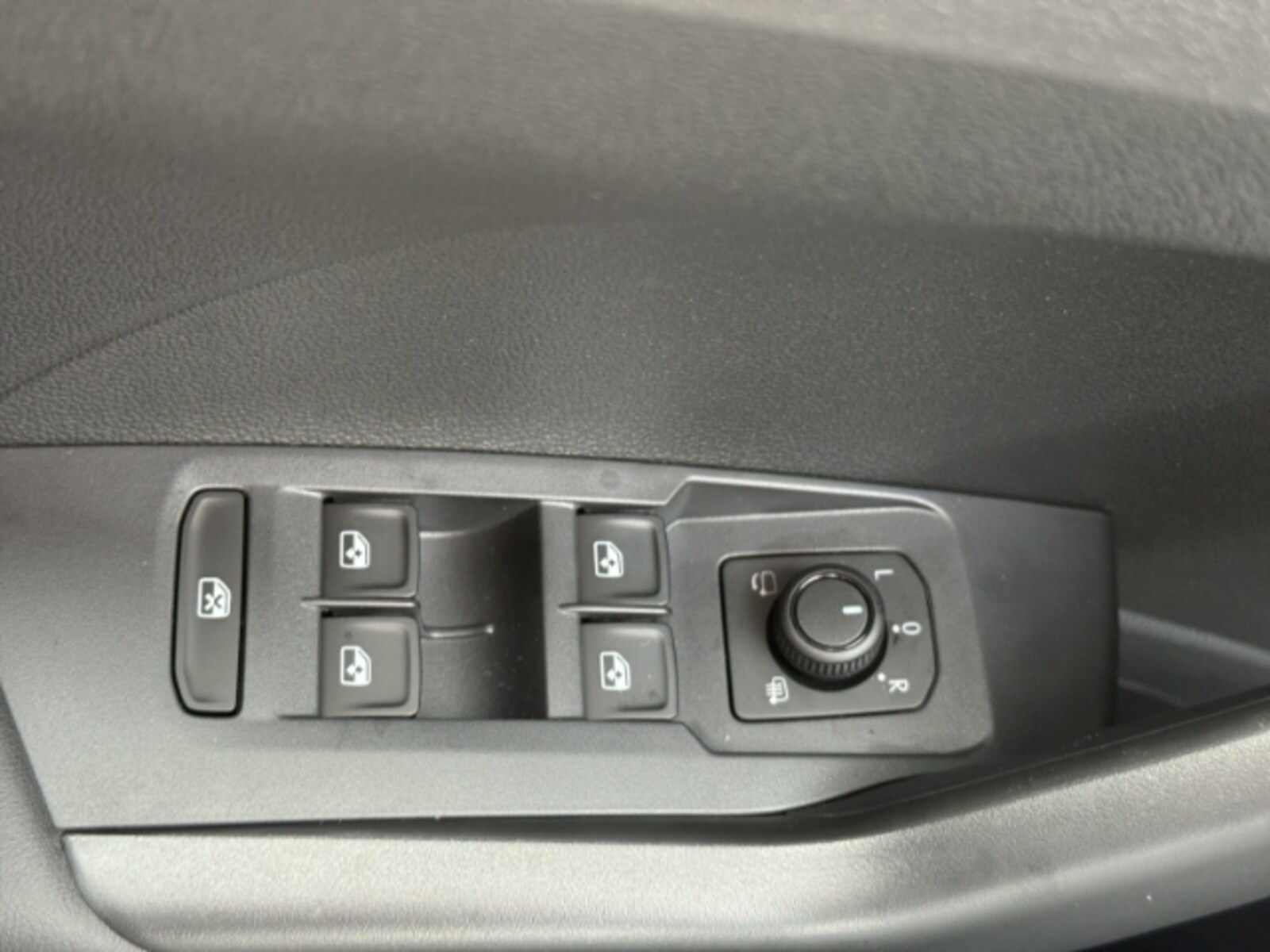 Volkswagen T-Cross – Bild 12